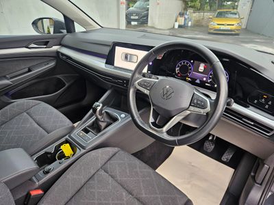 2023 Volkswagen Golf