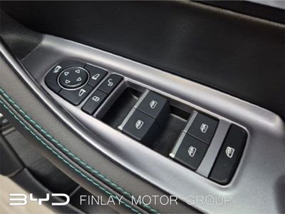 2025 BYD Seal U