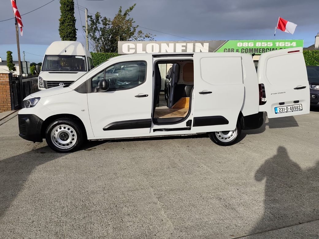 2023 Peugeot Partner