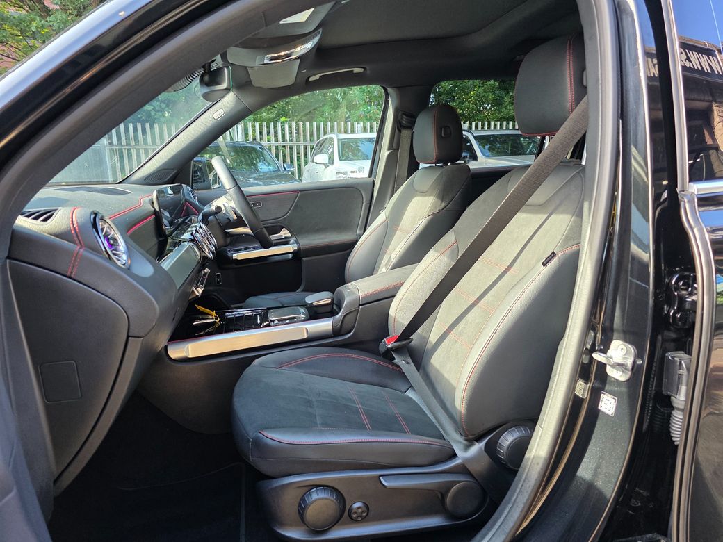 2024 Mercedes-Benz EQB