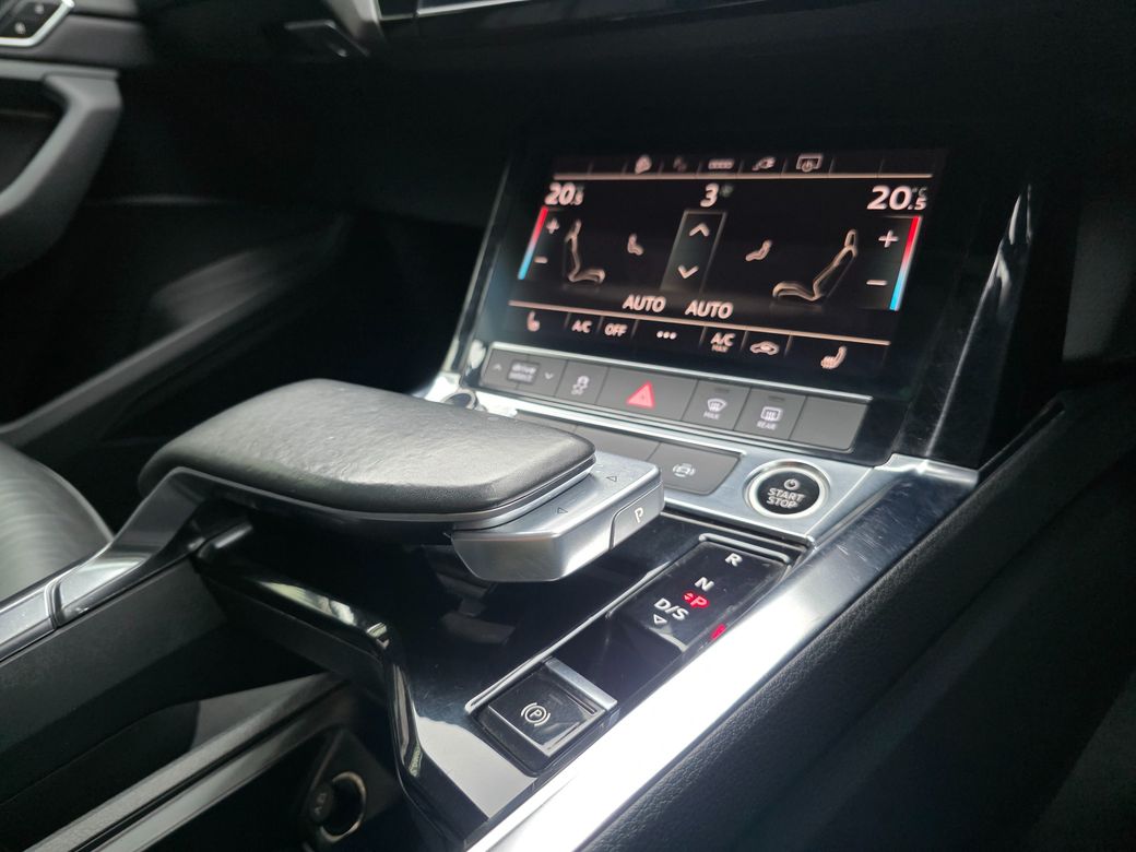 2020 Audi e-tron