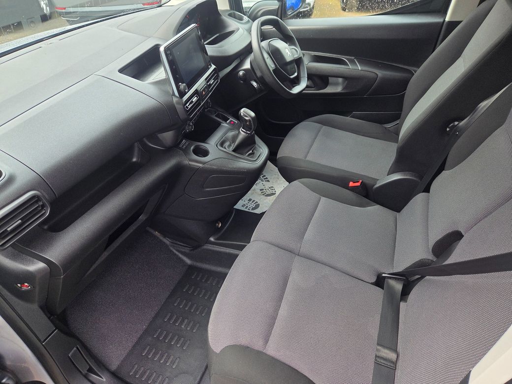 2020 Peugeot Partner