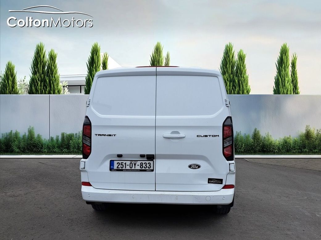 2025 Ford Transit Custom