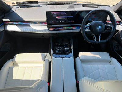 2024 BMW i5