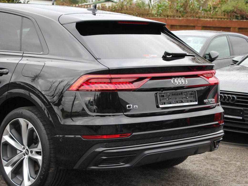 2023 Audi Q8