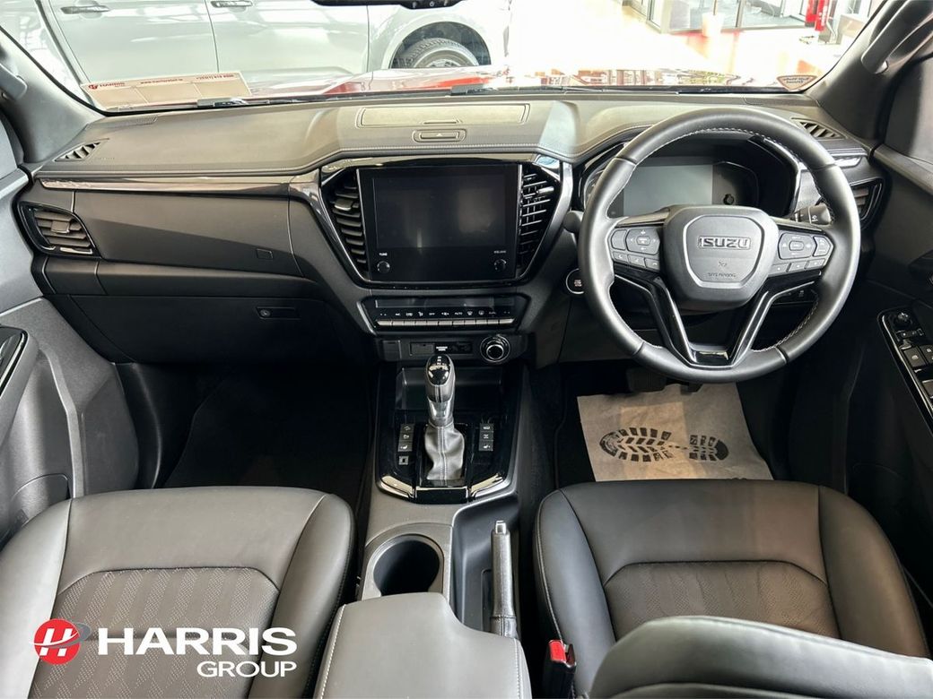 2025 Red Isuzu D-MAX