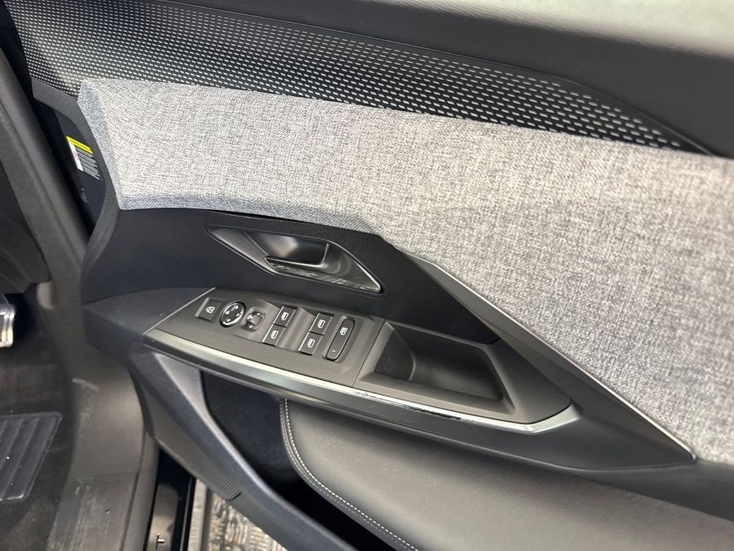2025 Peugeot 3008