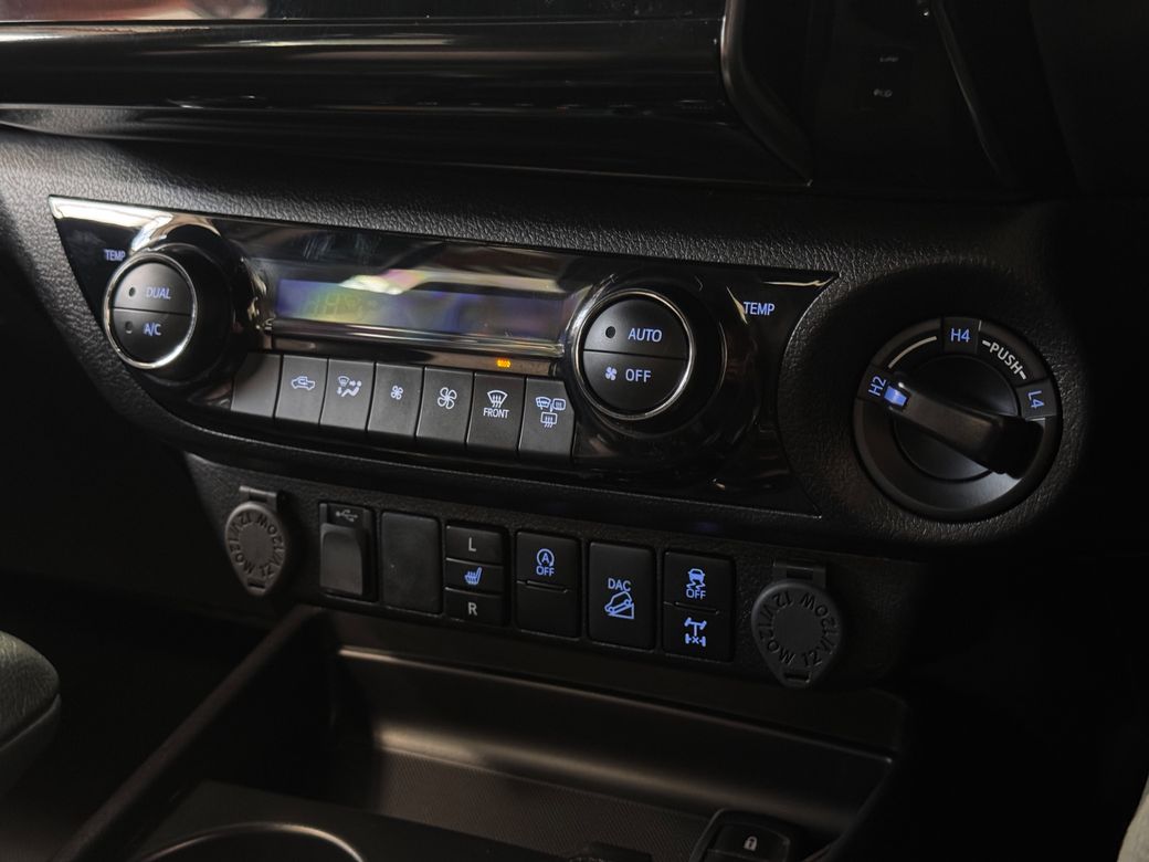 2023 Toyota Hilux