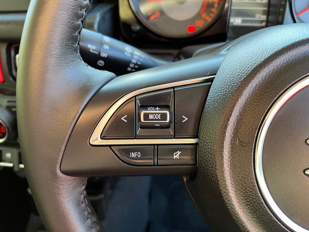 2025 Suzuki Jimny