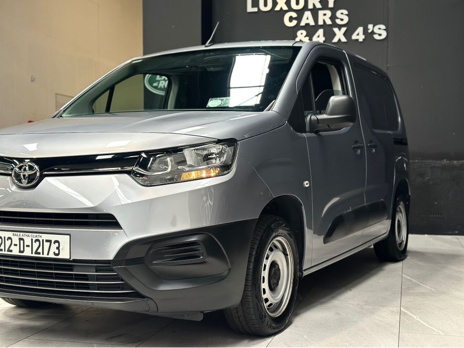 2021 Toyota Proace