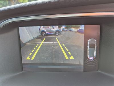 2018 Volvo V40