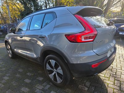 2023 Volvo XC40
