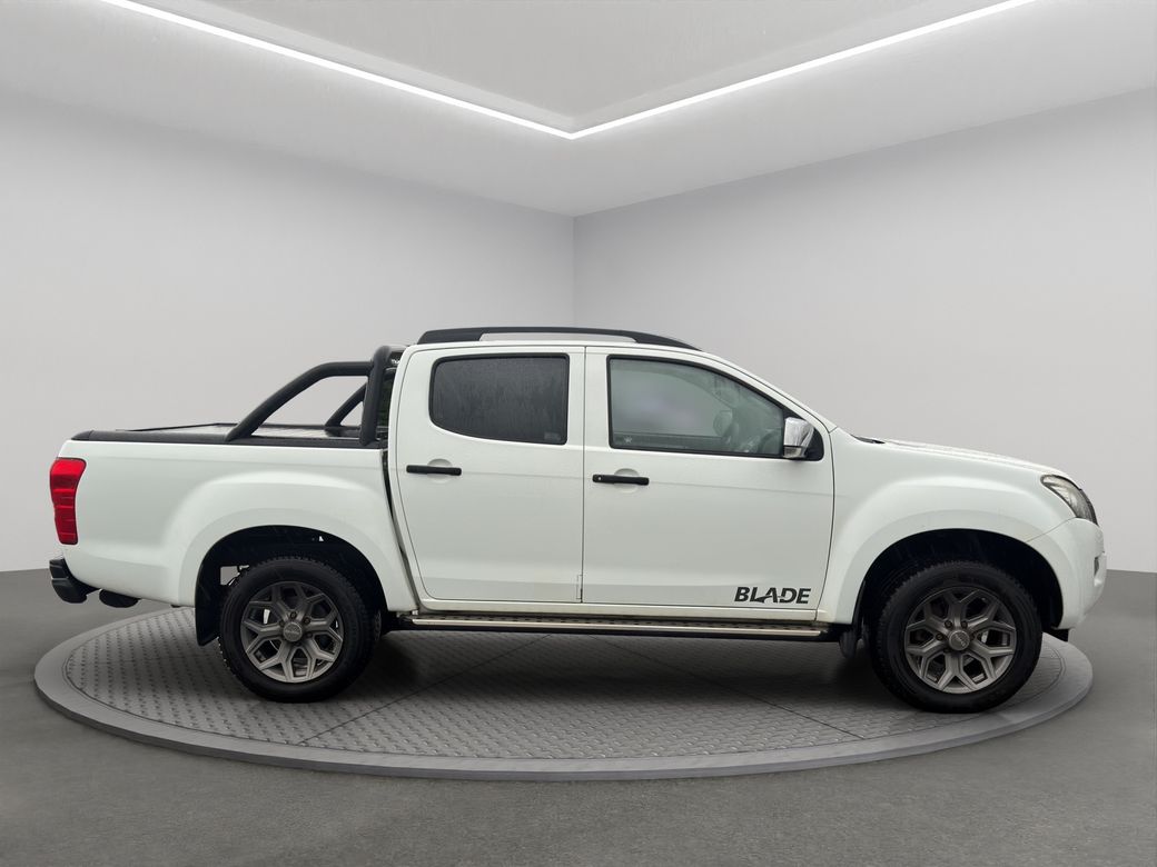 2015 Isuzu D-MAX