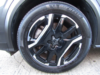 2025 Peugeot 5008