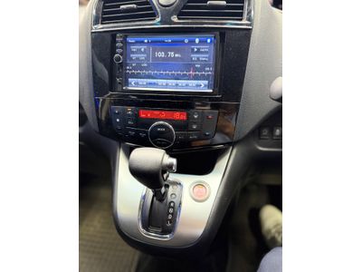 2014 Nissan Serena