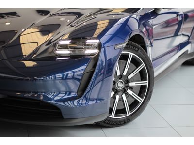 2023 Porsche Taycan