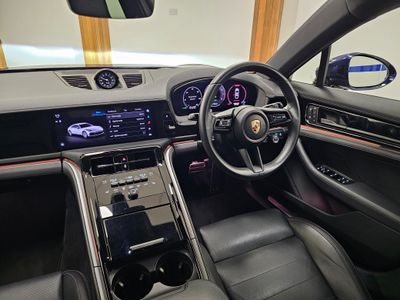 2025 Porsche Panamera