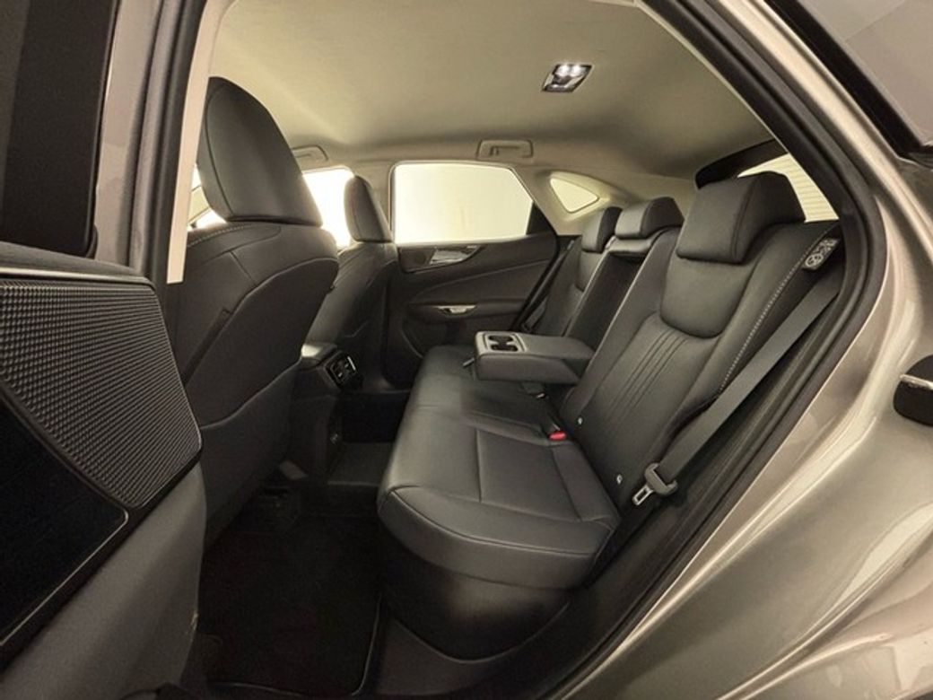 2024 Lexus NX 450H+