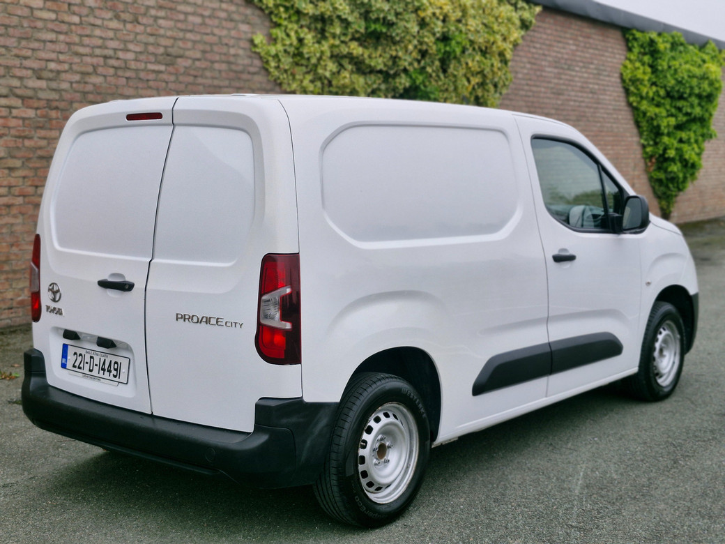 2022 Toyota Proace
