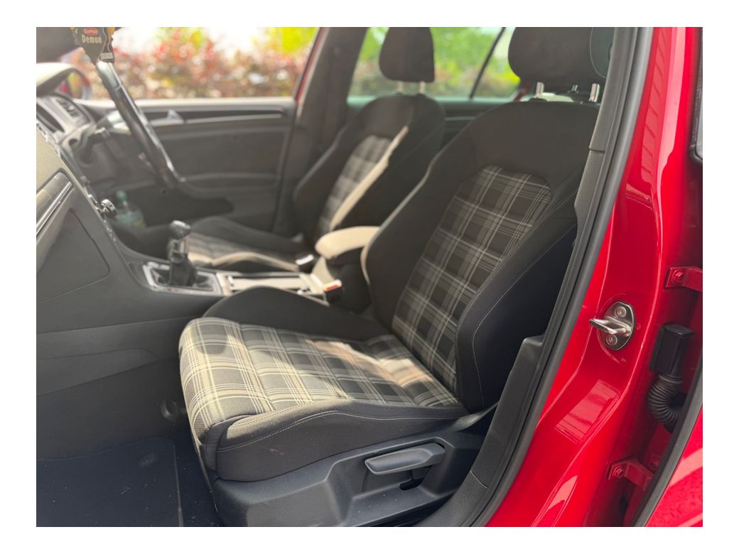 2016 Volkswagen Golf