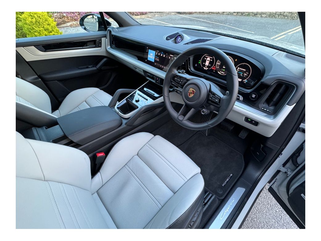 2024 Porsche Cayenne
