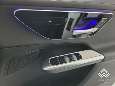 2023 Mercedes-Benz GLC Class