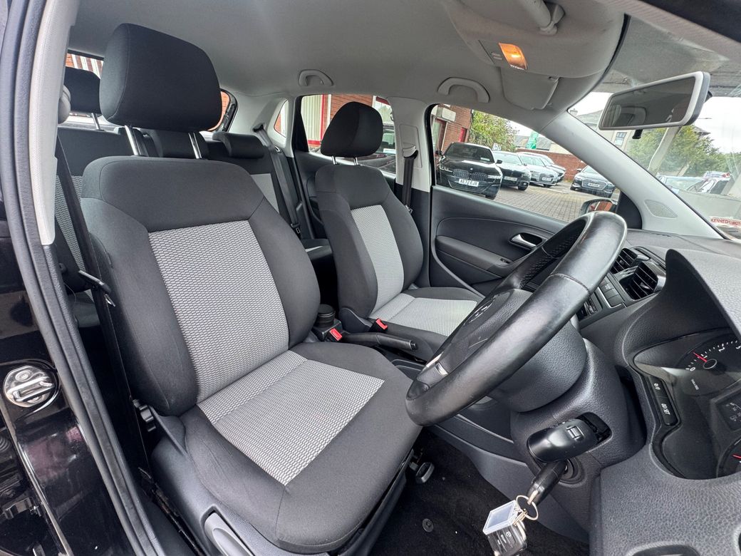 2014 Volkswagen Polo