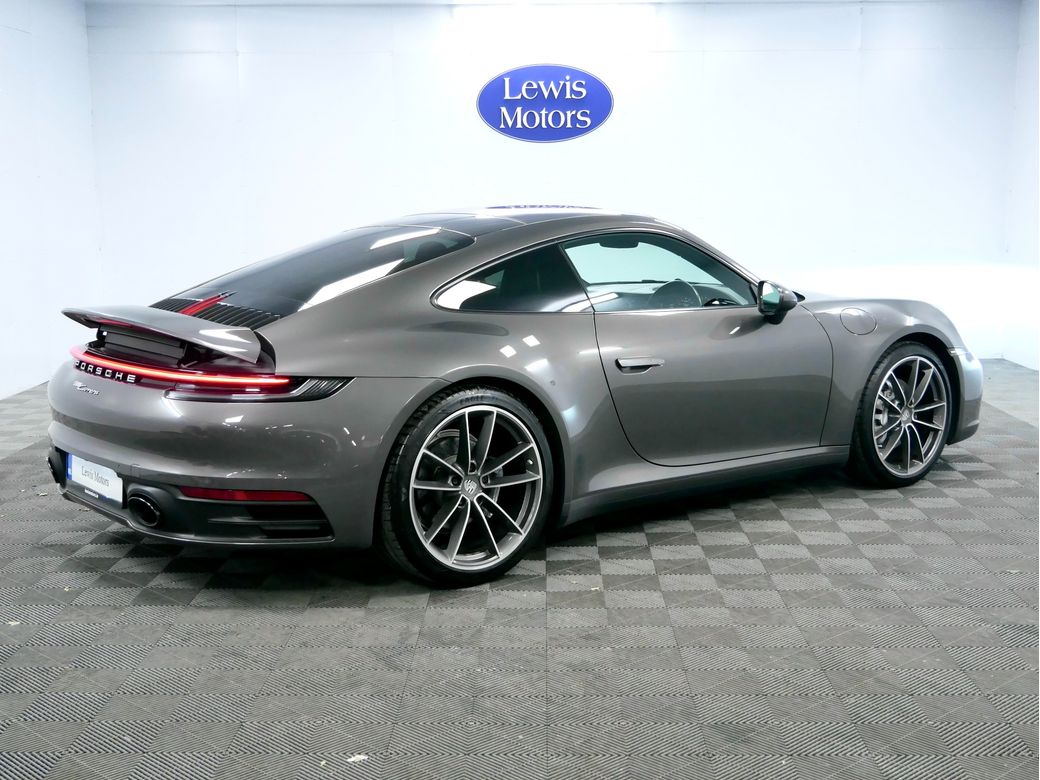 2020 Porsche 911