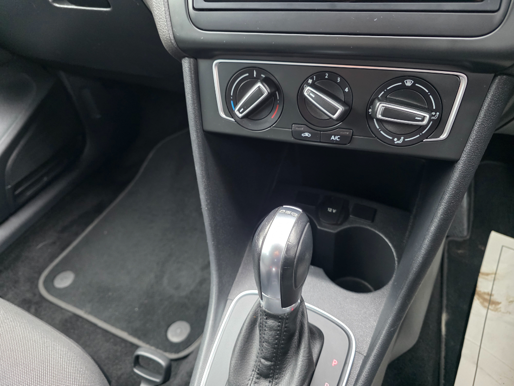 2016 Volkswagen Polo