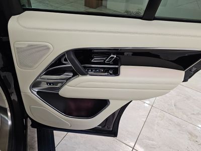 2025 Land Rover Range Rover