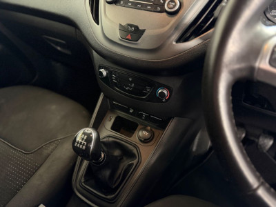 2022 Ford Transit Courier