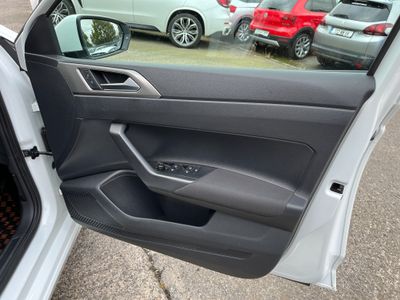 2019 Volkswagen Polo