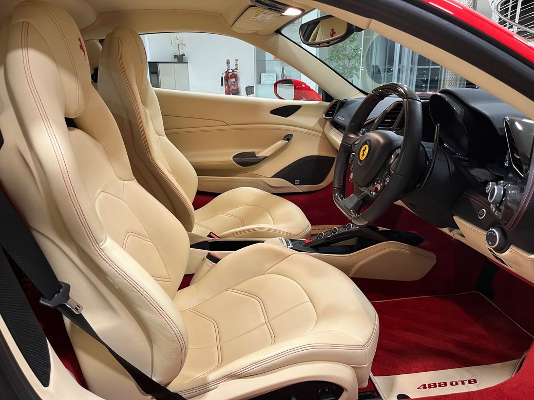 2017 Ferrari 488