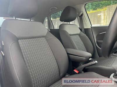 2017 Volkswagen Polo