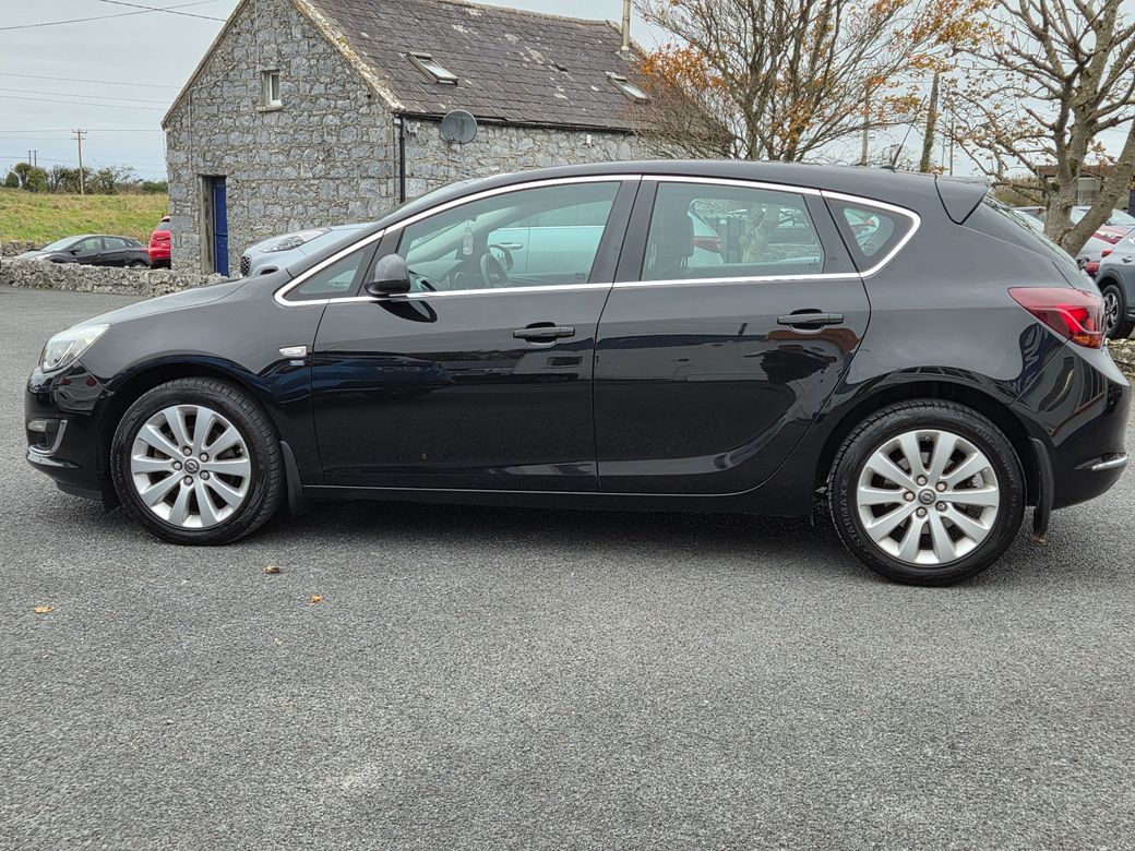 2014 Opel Astra