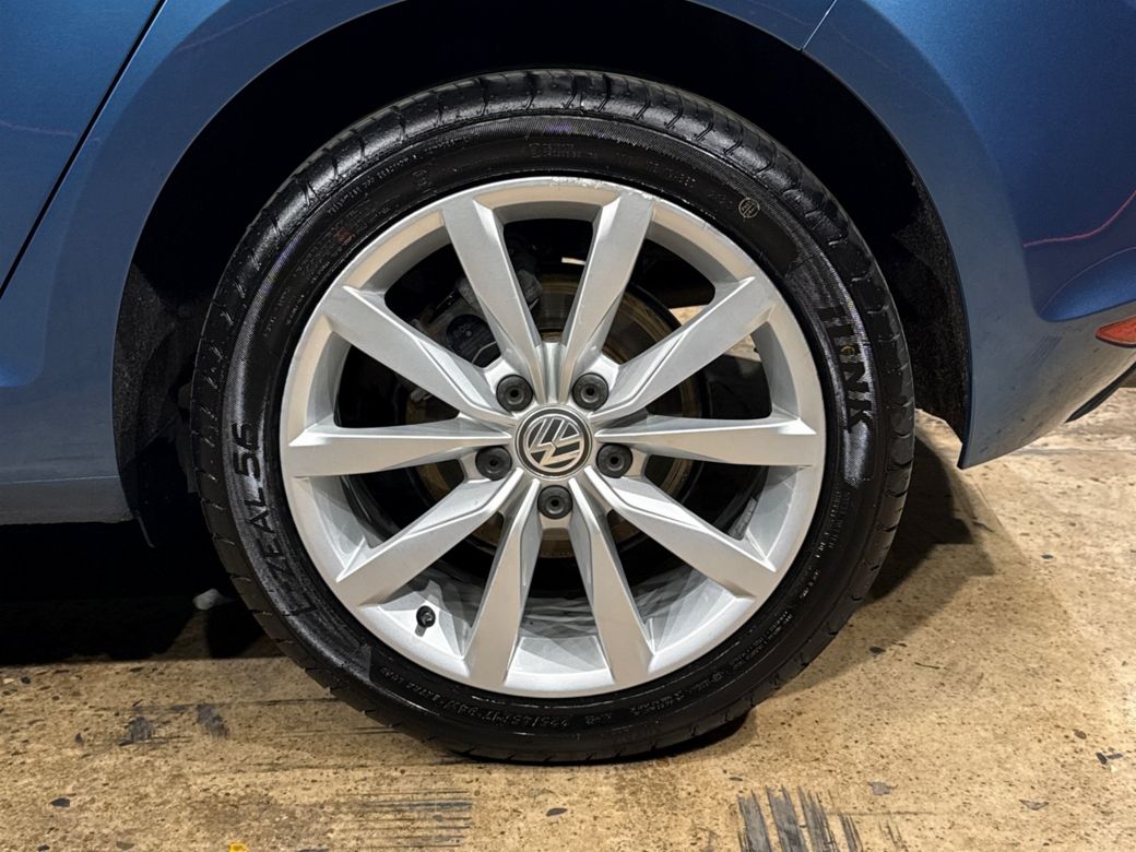2017 Volkswagen Golf