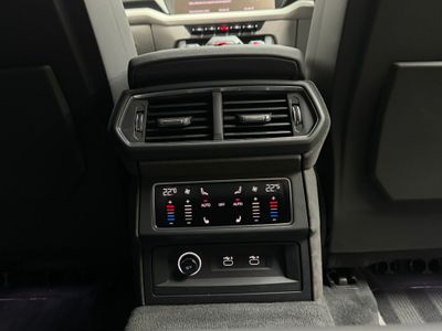 2025 Lamborghini Urus