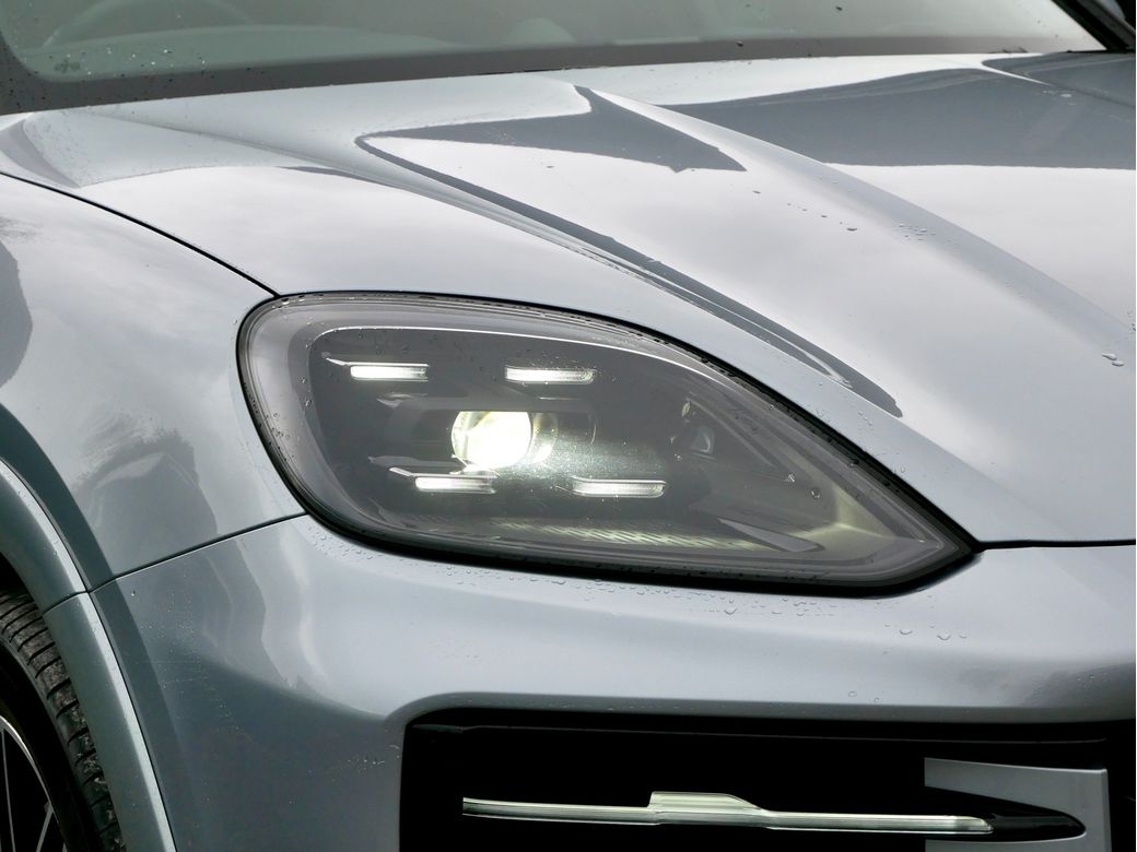 2024 Porsche Cayenne