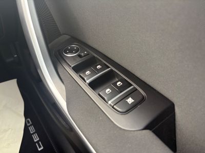 2025 Kia Ceed