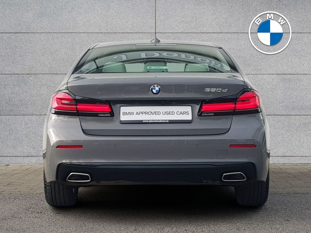2021 BMW 5 Series