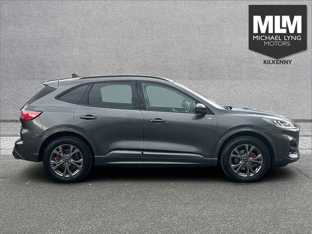 2025 Ford Kuga