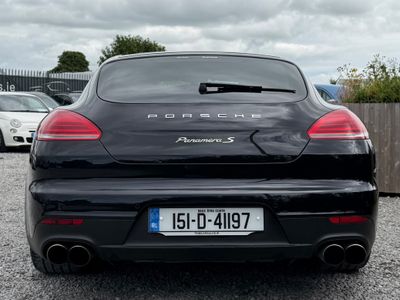 2015 Porsche Panamera