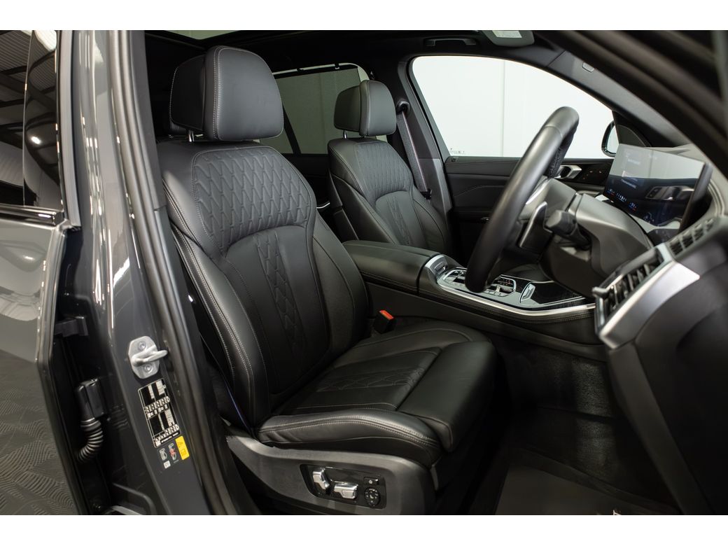 2025 BMW X5