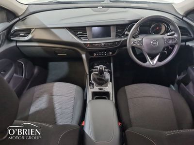 2021 Opel Insignia