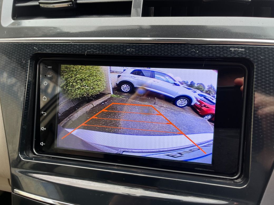 2018 Toyota Prius Alpha
