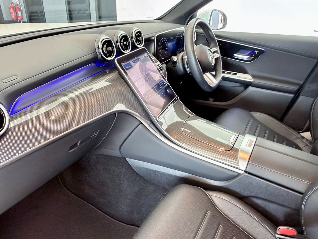 2023 Mercedes-Benz GLC Class