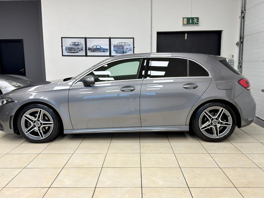 2019 Mercedes-Benz A 180