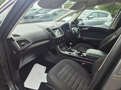 2018 Ford Galaxy