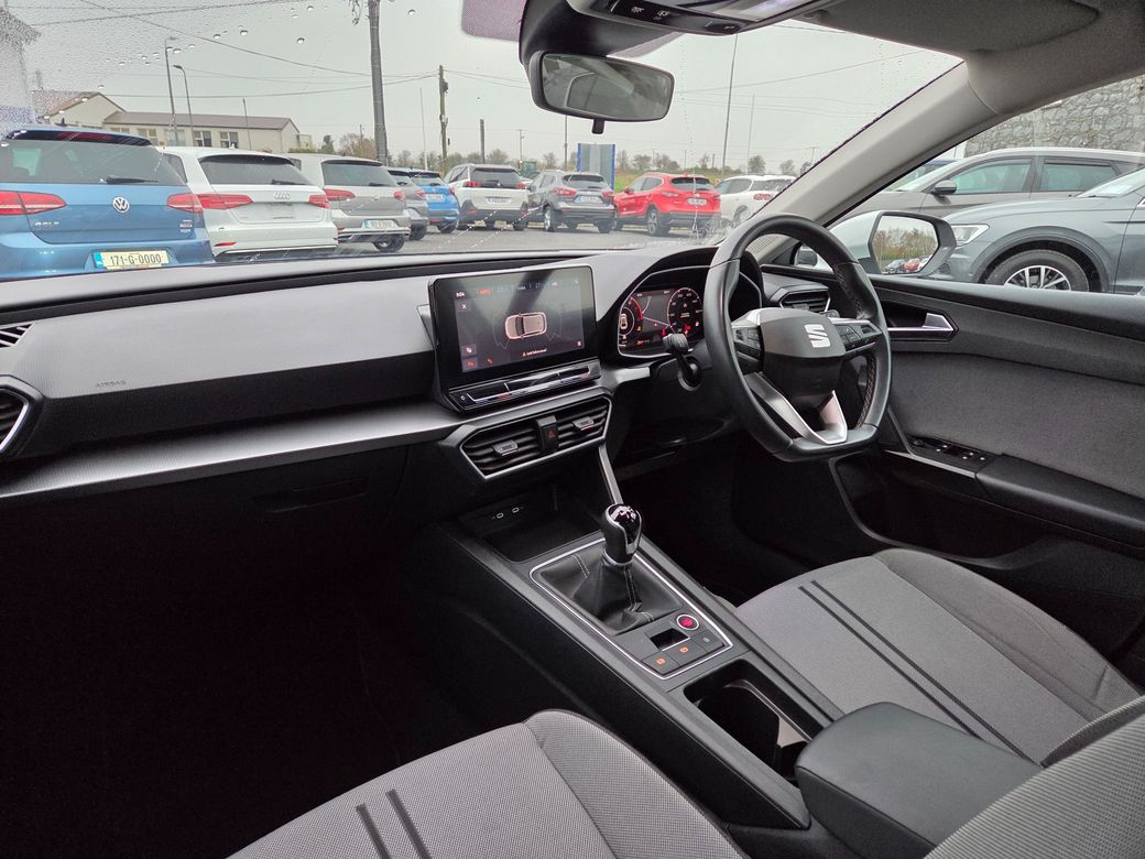 2022 SEAT Leon
