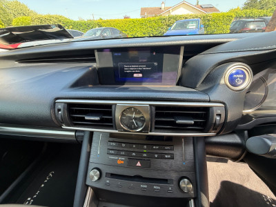 2019 Lexus IS